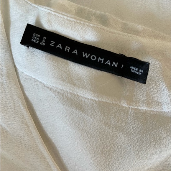 Zara Woman Flowy Hi-Low White Blouse - Picture 3 of 3